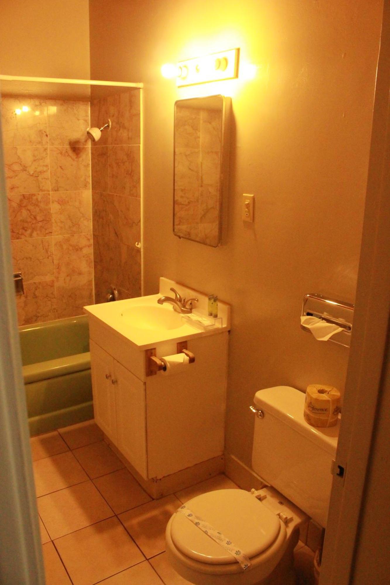 Budget Inn -เยอเรกา ภายนอก รูปภาพ
