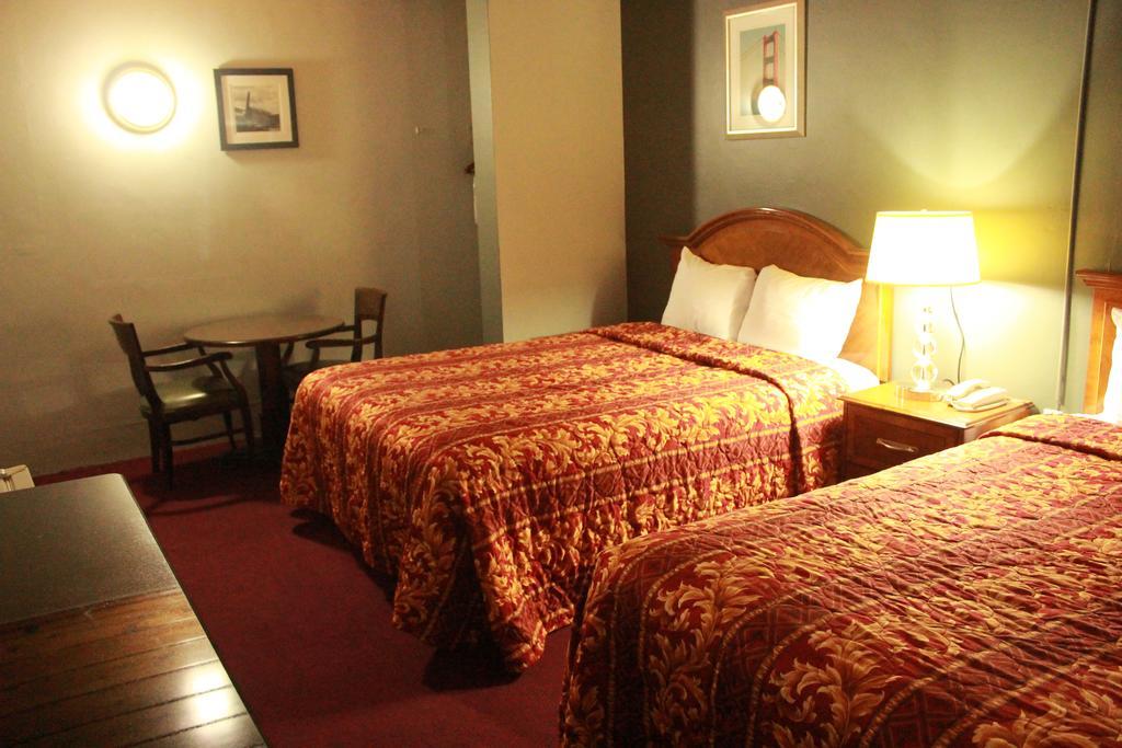 Budget Inn -เยอเรกา ภายนอก รูปภาพ